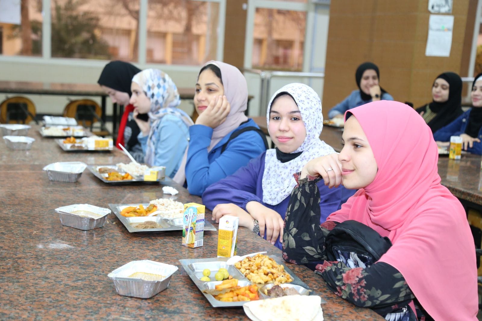 girls.students.hotels.ramadan00000