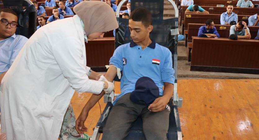 جامعة الإسكندرية تحوّل حملة للتبرع بالدم إلى ملحمة طلابية استثنائية