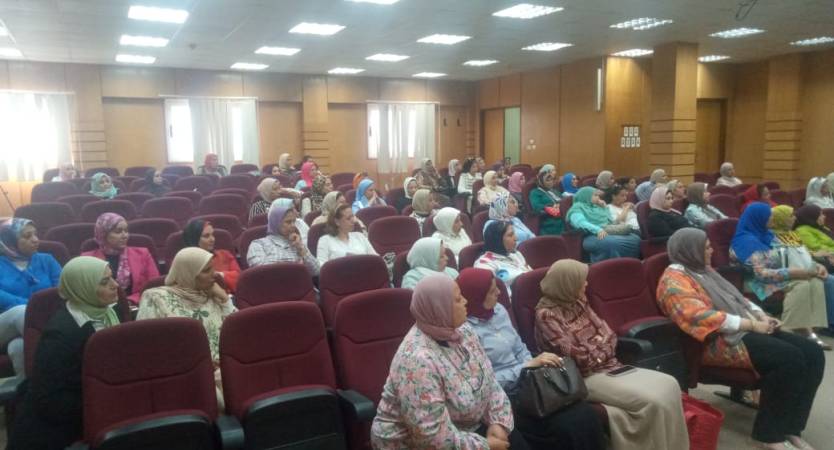 ندوة بعنوان صحة المرأة بعد سن الأربعين
