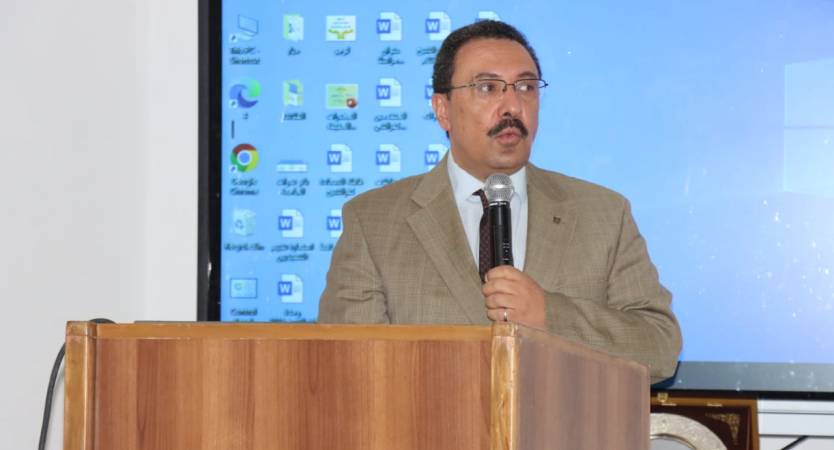 نائب رئيس جامعة الإسكندرية يفتتح ندوة توعوية بكلية التربية بعنوان