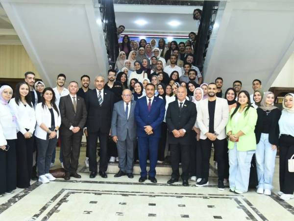 وفد من كلية الفنون الجميلة جامعة الإسكندرية يزور محافظة مطروح لدراسة المخطط الإستراتيجي للتنمية العمرانية