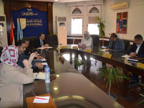 جامعة الإسكندرية تعقد أولى اجتماعات المجلس الأعلى لطلاب ذوي الهمم لبحث آليات الدعم والتمكين
