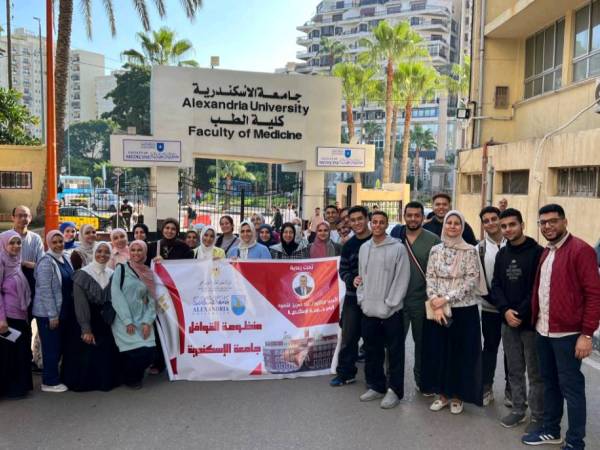 كلية الطب تُطلق قافلة طبية شاملة لخدمة مركز التأهيل المهني بالسيوف