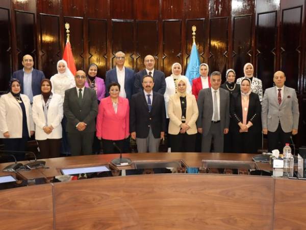 جامعة الإسكندرية ووزارة الصحة والسكان توقعان بروتوكول تعاون لتنفيذ الاستراتيجية الوطنية للسكان وتعزيز الوعي بالصحة الإنجابية
