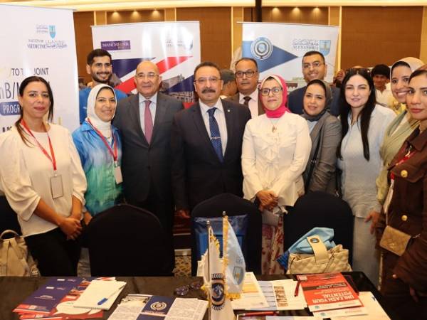 جامعة الإسكندرية تشارك بجناحين في معرض EDUGATE الدولي للتعريف ببرامجها الأكاديمية