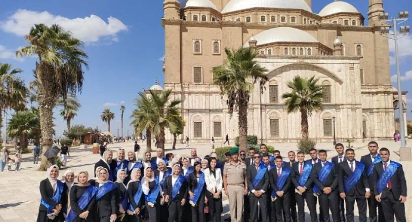جامعة الإسكندرية تنظم زيارة طلابية للمتحف الحربي القومي لتعزيز الوعي الوطني والتاريخي
