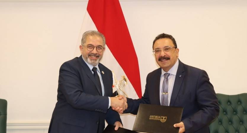 جامعة الإسكندرية والهيئة العامة للتأمين الصحي الشامل توقعان اتفاقًا لتقديم الخدمات الطبية بمستشفى سموحة الجامعي التخصصي