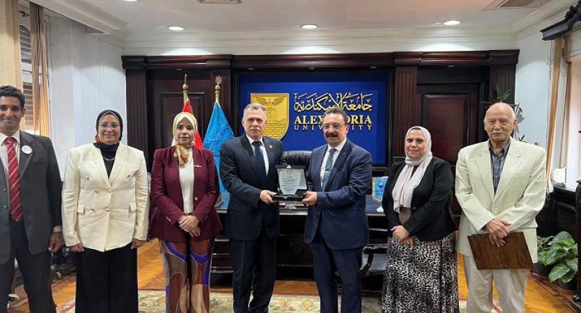 جامعة الإسكندرية تشارك في احتفالية الذكرى الـ53 لانتصارات أكتوبر تحت عنوان «من الحلم إلى الإنجاز.. حكاية وطن»