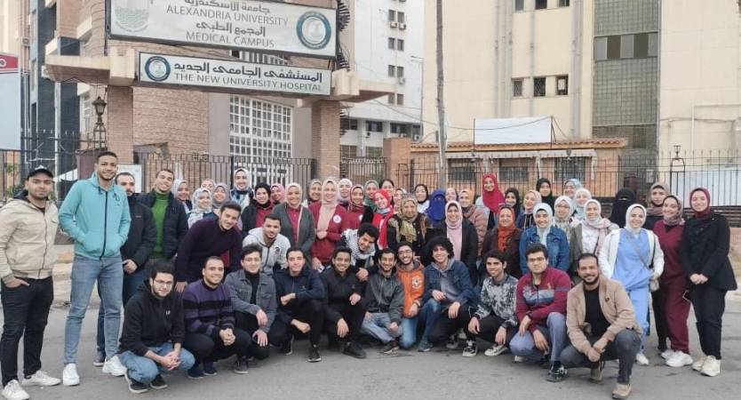 جامعة الإسكندرية تنظم قافلة طبية لمركز أبو المطامير بالبحيرة