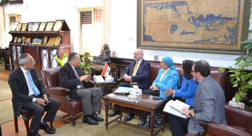 Dr. Konsowa Receives Delegation from British University of Hull to Discuss Cooperation 