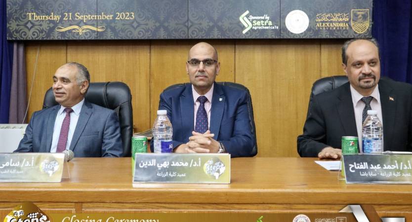 رئيس الجامعة يستقبل مدير ونائب مدير مشروع خطوات نحو مجال العمل الموسم الخامس Steps into field