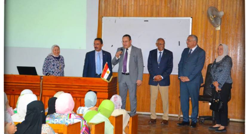 بالفيديو.. رئيس جامعة الإسكندرية يتفقد سير العملية التعليمية ويعلن اطلاق الاستراتيجية الجديدة لعام ٢٠٢٤/٢٠٢٣ 